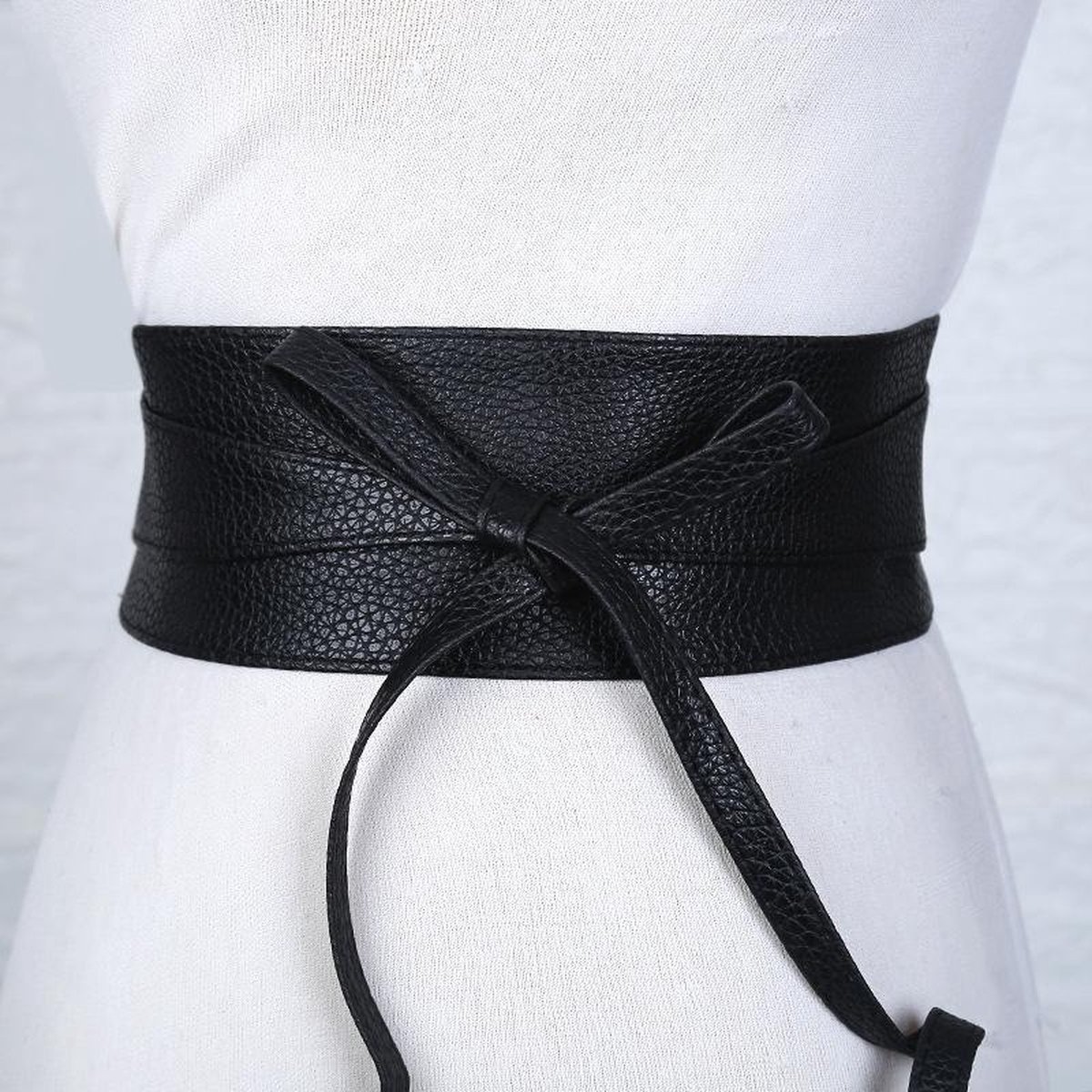 Luxe Wikkelriem - Dames Riem met Strik - Tailleriem Vrouwen - Mode Accessoires - Lederlook - Zwart — cadeau in Mode & Accessoires - foto 2