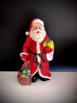 Kerstman pakje zak groen lint 50 cm hoog - polyester - polyresin - polystone - kunststof - decoratiefiguur - interieur en tuin - geschikt voor binnen en buiten - cadeau - geschenk - kerstcoll