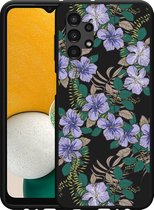 Hoesje Zwart Geschikt voor Samsung Galaxy A13 Purple Flowers