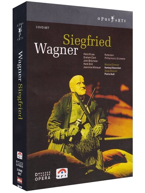 DVD hoes van Siegfried, een opera van Wagner. Een man in een donker kostuum met een baard en een zwaard.