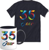 35 Jaar Vrolijke Verjaadag T-shirt met mok giftset Zwart | Verjaardag cadeau pakket set | Grappig feest shirt Heren – Dames – Unisex kleding | Koffie en thee mok | Maat L