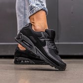 Nike Air Max 90 - Sneakers - Black/Black-Black - Maat 35.5 - Unisex