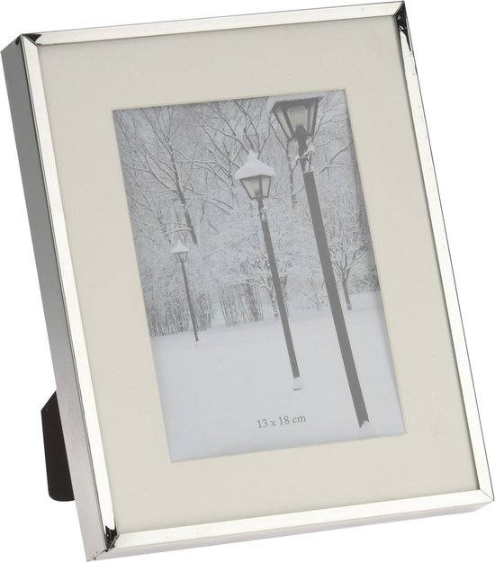 Fotolijstje/fotoframe 20 x 25 cm met zilver metalen rand - Geschikt voor een foto van 13 x 18 cm