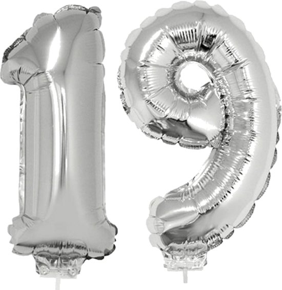 19 jaar leeftijd feestartikelen/versiering cijfers ballonnen op stokje van 41 cm - Combi van cijfer 19 in het zilver