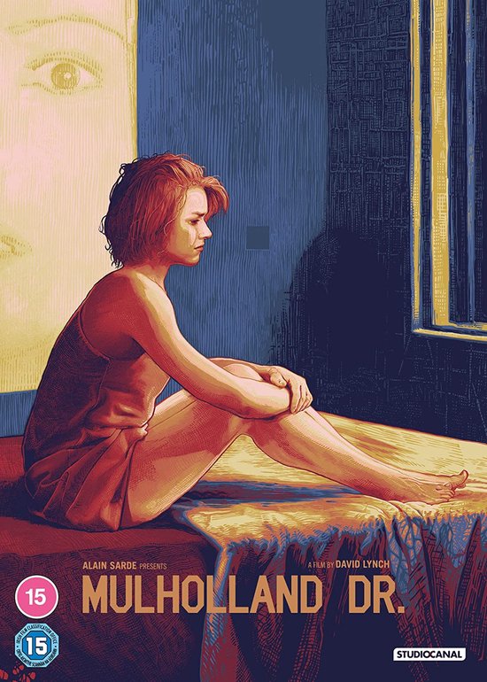 De poster voor Mulholland Drive toont een vrouw met rood haar op een bed, kijkend weg, met een oog op de achtergrond.