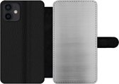Bookcase Geschikt voor iPhone 12 Mini telefoonhoesje - Metaal print - Zilver - Lijn - Grijs - Structuur - Met vakjes - Wallet case met magneetsluiting
