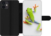 Bookcase Geschikt voor iPhone 12 Mini telefoonhoesje - Kikker - Dieren - Groen - Met vakjes - Wallet case met magneetsluiting