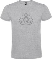 Grijs  T shirt met  print van "Lotusbloem met Boeddha " print Zilver size XS