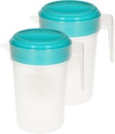 2x stuks waterkan/sapkan transparant/blauw met deksel 2 liter kunststofï¿½- Smalle schenkkan die in de koelkastdeur past