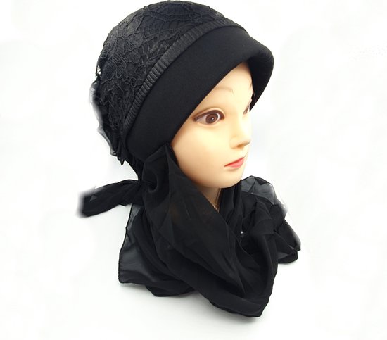 Elegante zwarte hoofddoek, Mooie hijab, hoofddeksel.