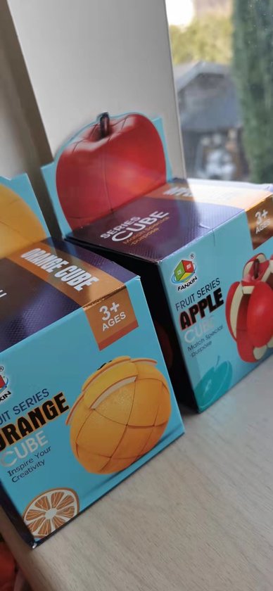 Thumbnail van een extra afbeelding van het spel 2 Stuks Pack: Hoogwaardige Puzzel Cube -Anti-Stress Fidget -Bekend Van TikTok - Kinderen/Volwassenen - Fruit Series Fidget -  Appel + Sinassappel - Sale!
