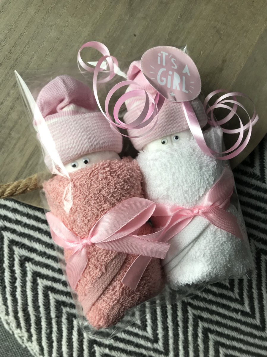 Luierpopje meisje - kraamcadeau - babyshower - kraamfeest - baby cadeau - kraamcadeau meisje Luierpopje meisje - kraamcadeau - babyshower - kraamfeest - baby cadeau - kraamcadeau meisje