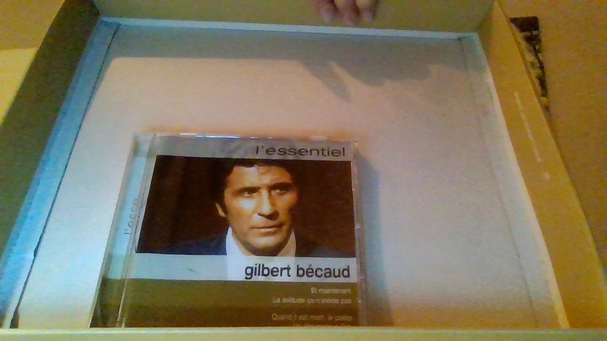 Essentiel Gilbert Becaud