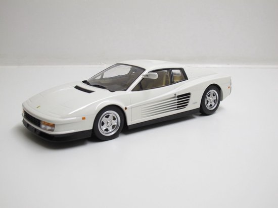 ミニカー Ferrari Testarossa 1984 1045-005454.jpg