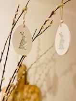 Paasversiering Hangend houten ei - Paasdecoratie - Pasen - Pasen decoratie - Paastak versiering - Paaseieren decoratie - Groen/ wit