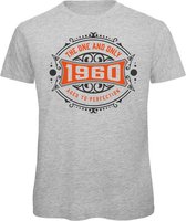 1960 The One And Only | Feest Kado T-Shirt Heren - Dames | Antraciet - Oranje | Perfect Verjaardag Cadeau Shirt | Grappige Spreuken - Zinnen - Teksten | Maat S