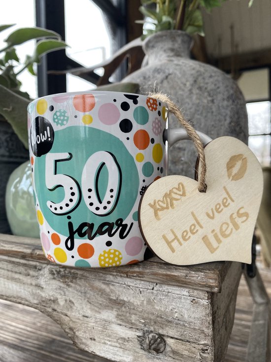 Mug Sarah - dont coeur en bois love - Mug joyeux à pois colorés - 50 ans - cadeau - anniversaire