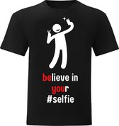 T-shirt Unisex - Funny - Believe In Your Selfie - Zwart - Medium