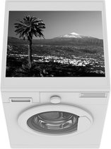 Wasmachine beschermer - Wasmachine mat - Orotava met zicht op El Teide, Tenerife - Zwart-Wit - 55x45 cm - Droger beschermer