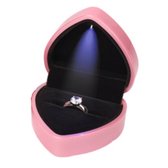Ringdoosje hartje LED licht - liefde - rose - aanzoek - verloving - bruiloft - huwelijksaanzoek - rood - sieradendoos - Valentijnsdag - ring - verlichting - lichtje - met licht