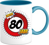 80 Jaar Verkeersbord Mok met tekst | Grappig Verjaardag Beker Cadeau | Bedrukte Koffie en Thee Mokken | Zwart | 330 ML