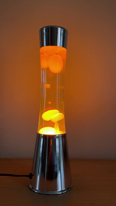 Lampe à lave orange. Base en chrome argenté, liquide transparent