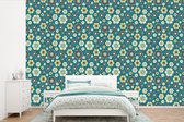 Behang - Fotobehang Retro - Bloemen - Patronen - Blauw - Breedte 450 cm x hoogte 300 cm