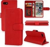 Casemania Hoesje Geschikt voor Apple iPhone SE 2022 Rood - Luxe Portemonnee Book Case