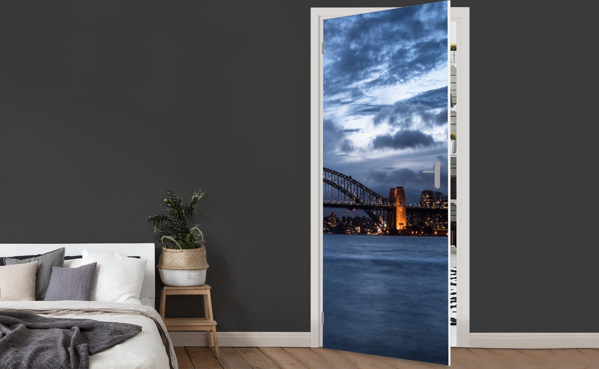 Afbeelding van product StickerSnake  Deursticker Het Opera van Sydney en de Sydney Harbour Bridge in Australië - 90x205 cm - Deurposter