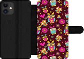 Bookcase Geschikt voor iPhone 12 Pro Max telefoonhoesje - Meisjes - Uil - Chocolade - Patronen - Girl - Kind - Kinderen - Met vakjes - Wallet case met magneetsluiting
