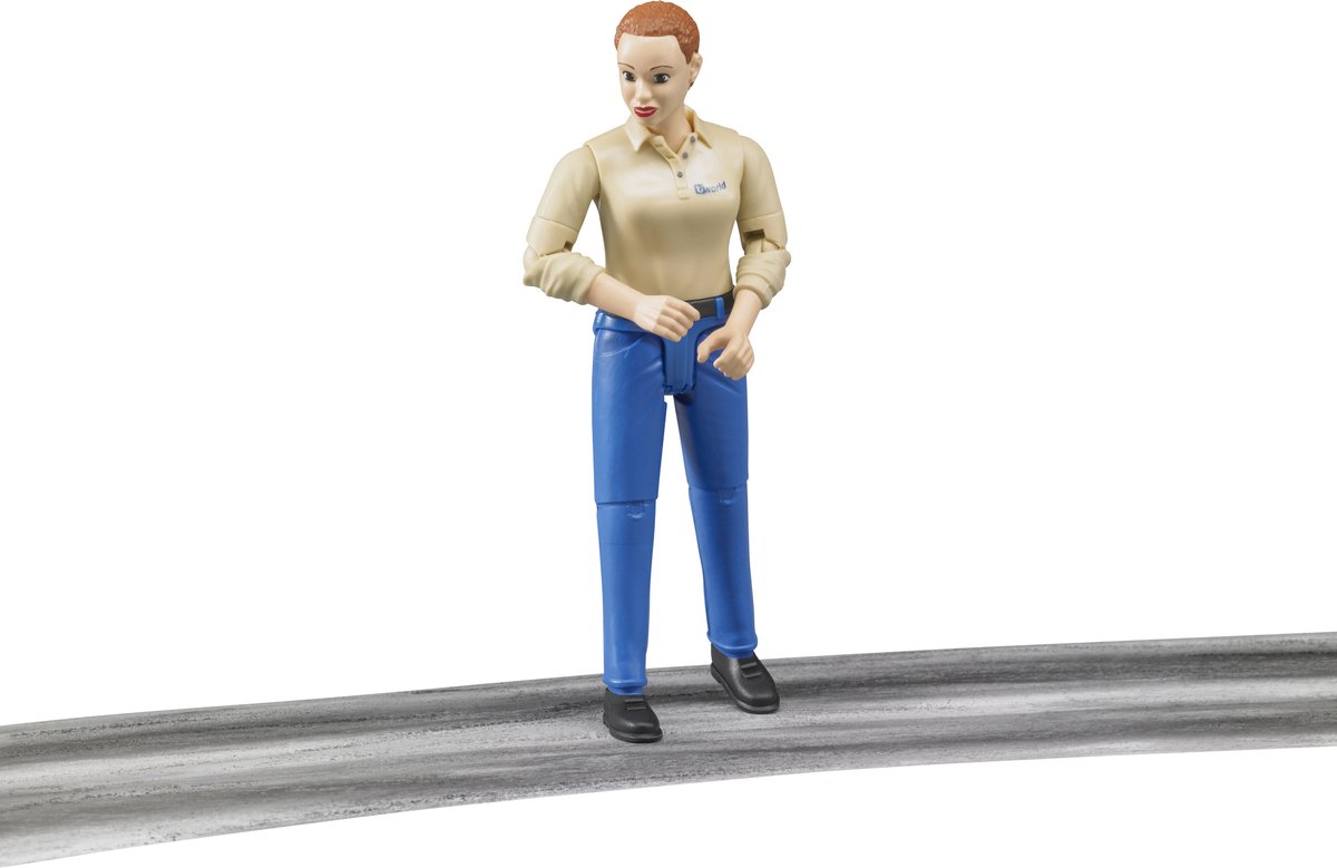 Figurine femme châtain - Référence 60408 fabriquée par BRUDER