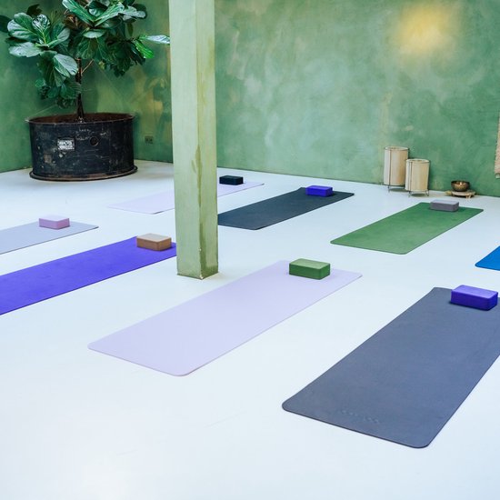 Bamboa Yogamat Zwart | 6mm | Anti-Slip | Optimale Grip | Sterke Yoga mat | Makkelijk schoon te houden van Bamboa — afbeelding 2