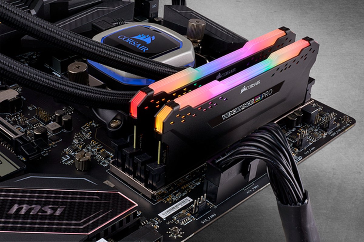 Corsair Vengeance RGB Pro CMW16GX4M2C3600C18 16GB DDR4 3600MHz (2