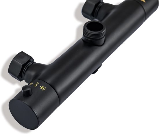 Zwarte thermostaatkraan met bedieningsknoppen voor temperatuur en waterfunctie.