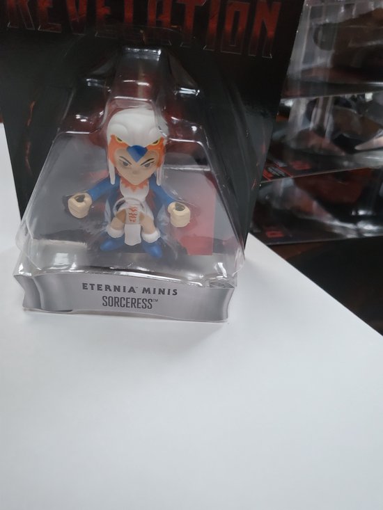 Masters de l' Universe Eternia Mini Sorcière 7 cm