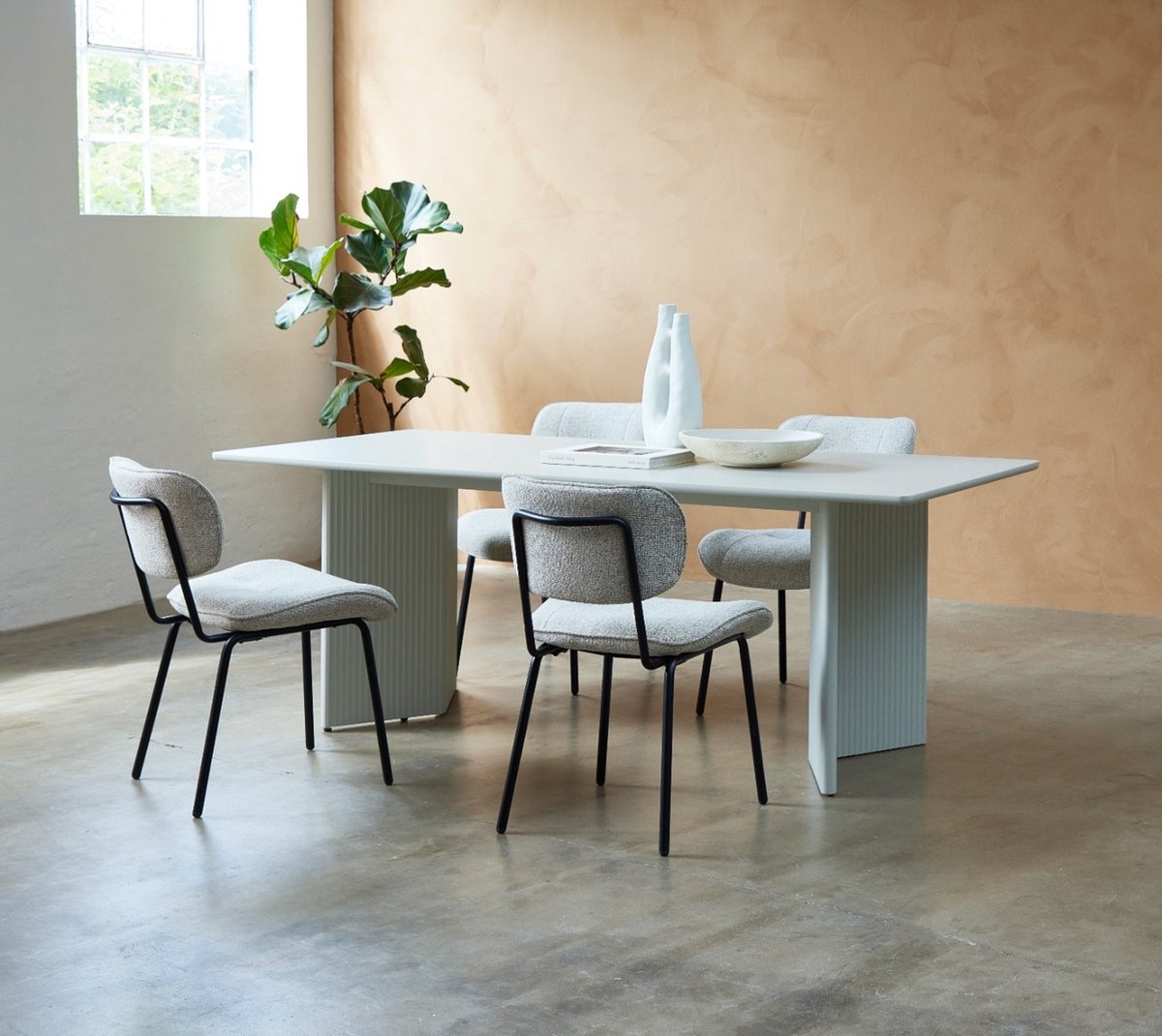 Giga Living Eettafel Rechthoek 200cm - Greige - 90x200x75cm - Palma - Giga Living Beige