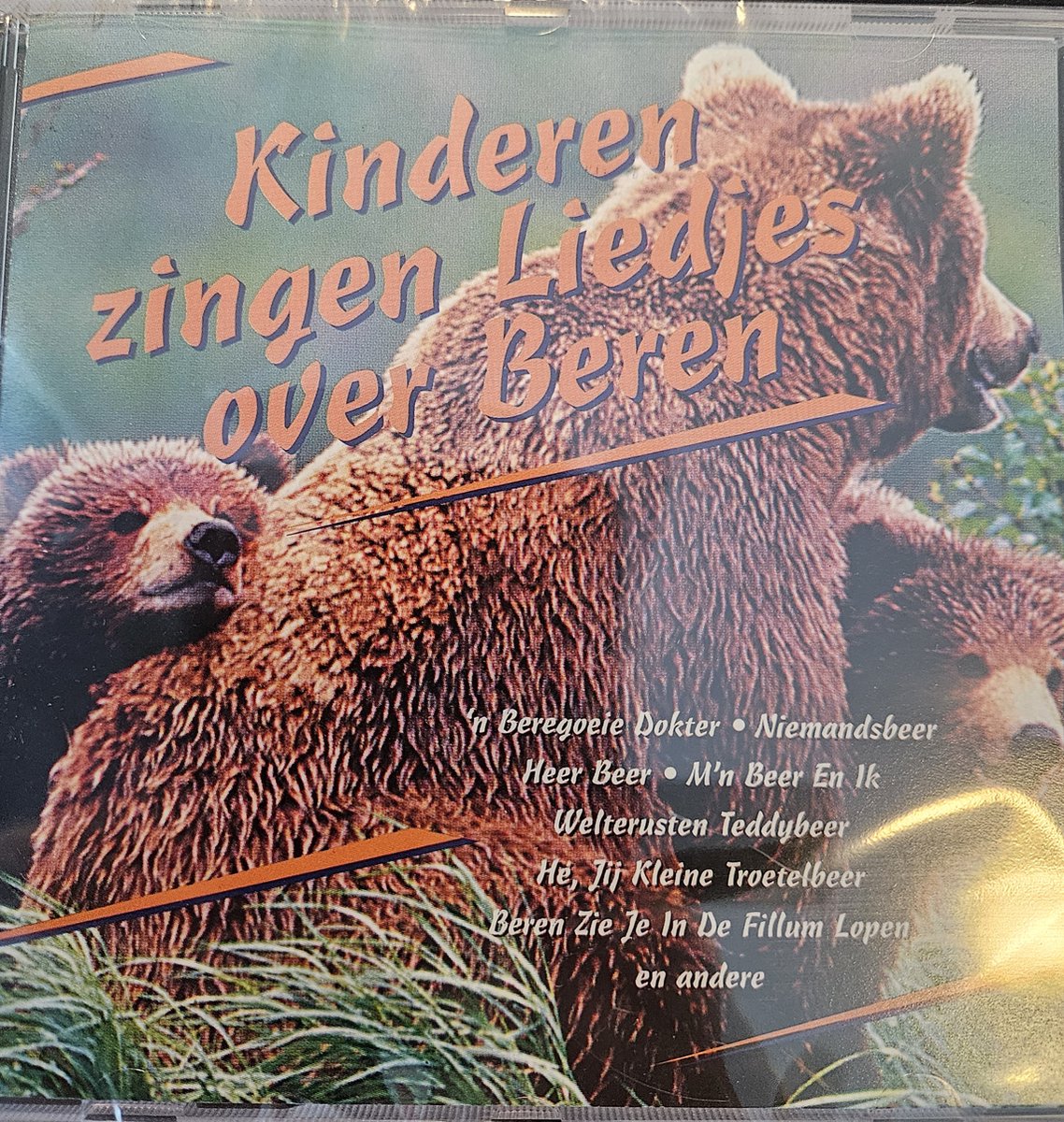 Kinderen zingen liedjes over beren CD