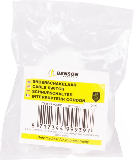 Verpakking met Benson snoerschakelaar, met tekst 'Snoerschakelaar', 'Cable Switch', 'Schnurschalter', 'Interrupteur Cordon'.