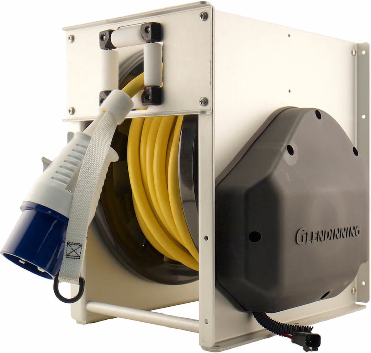 Glendinning CRMA16-24 Cablemaster 24V 16A met 25 meter gele Walstroomkabel
