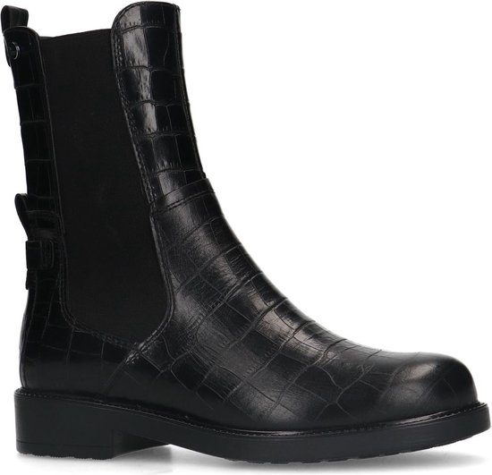 Zwarte chelsea boot met crocoprint en elastische inzet aan de zijkant.