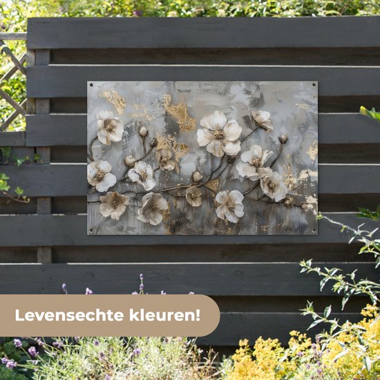 Tuinposter 120x80 cm - Tuindecoratie Bloemen - Wit - Grijs - Goud - Luxe - Poster voor in de tuin - Buiten decoratie - Schutting tuinschilderij - Tuindoek muurdecoratie - Wanddecoratie balkondoek