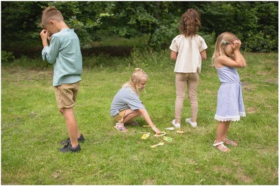 BS Toys The Thief Spel - De Dief - Buiten en Binnenspeelgoed - Educatief Speelgoed - Kinderspel - 2-10 Spelers - Speelgoed Van Het Jaar - Cadeau kind - Memory spel - Memory spelletjes - Houten speelgoed - Gezelschapspellen kinderen