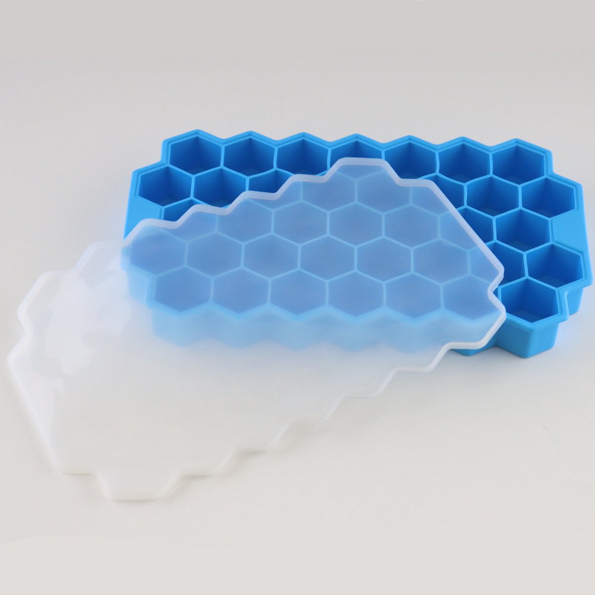 IJsblokjes vorm honingraat - blauw - 2 stuks - Ice cubes mold - IJsblokjes maker - ijsblokjes machine - IJsblokjesvorm met deksel -
