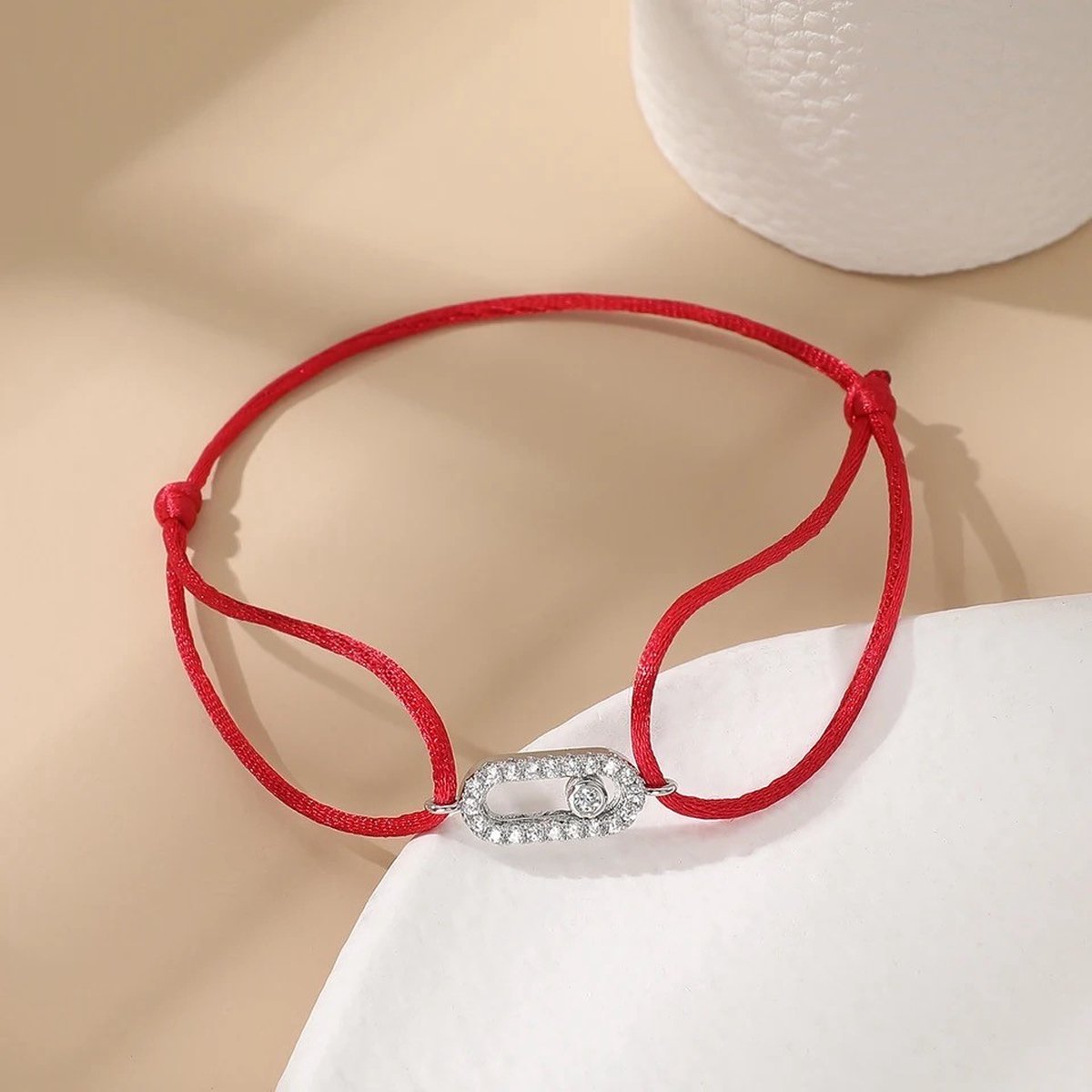 Soraro Move Zirkonia Armband | Rood | Touw Armband | Soraro Armbanden | Cadeau voor haar | Verjaardag vrouw | Moerdag | Cadeau | Elegant | Zirkonia