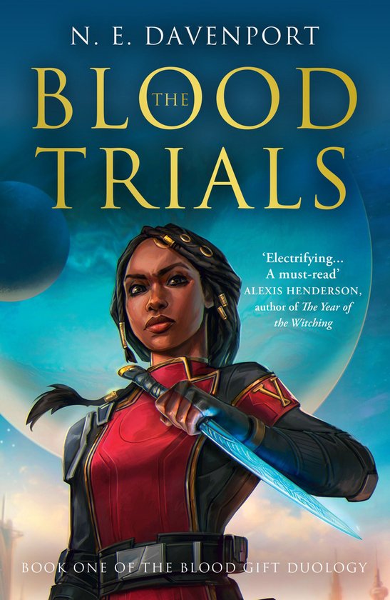 Boekcover van 'The Blood Trials' met een vrouw met donker haar en een blauw lichtend mes.
