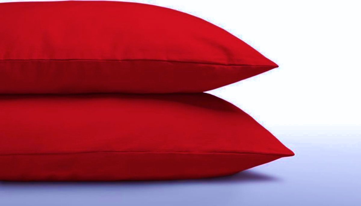 Set van 2 effen RODE (rood) kussenslopen (kussensloop / kussen hoes) KATOEN voor standaard hoofdkussen van 60 x 70 cm (uni effen rustig beddengoed,slaapkamer)