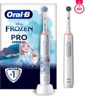 Bol.com Oral-B Pro Family Pack 1x Oral B Pro 3 3000 White + 1x Oral B Junior Frozen - Elektrische tandenborstel duo aanbieding