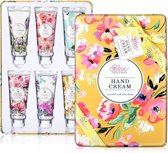 Body & Earth - Sweet & Floral - Geschenkset Vrouwen - Handcreme Giftset 6-pack Verwenpakket - Verjaardag Cadeau Vrouw, Moeder, Mama, Zus, Vriendin, Oma, Juf - Cadeaupakket voor haar - Cadeautjes voor Vrouwen Giftset