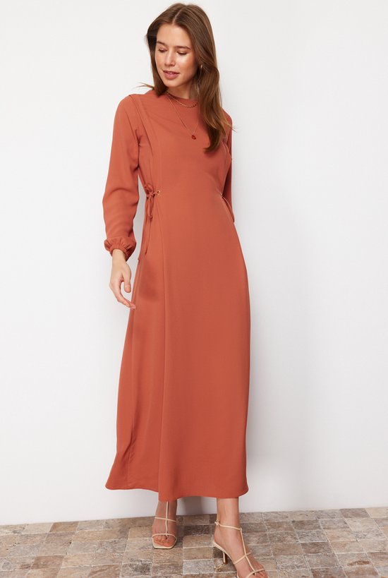 Trendyol Robe droite à manches standard et col rond pour femme