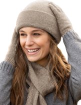 Geribbelde colsjaal, 40% Possum, 53% Merino, 7% zijde Geribbelde colsjaal, 40% Possum, 53% Merino, 7% zijde